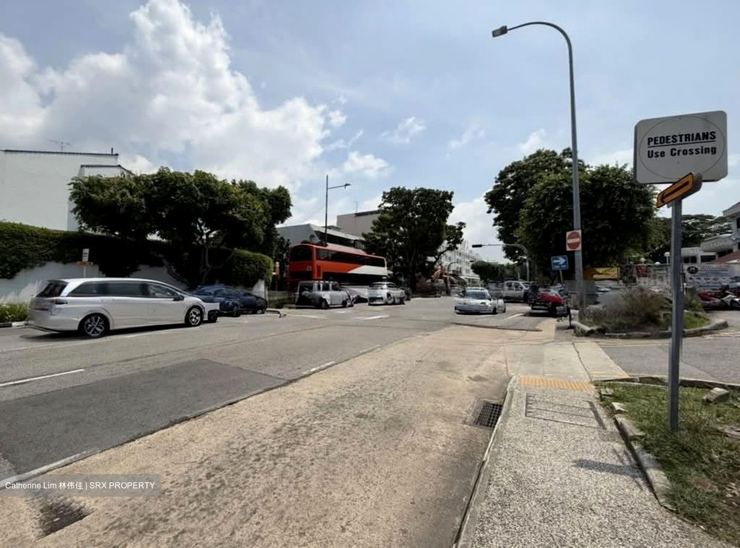 East Coast Road (D15), Apartment #550865211